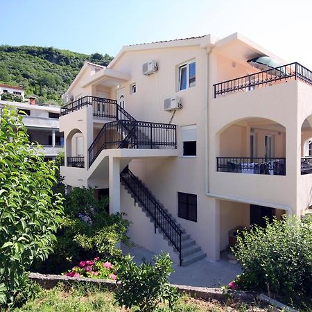 Apartments Raicevic Budva Pokoj fotografie